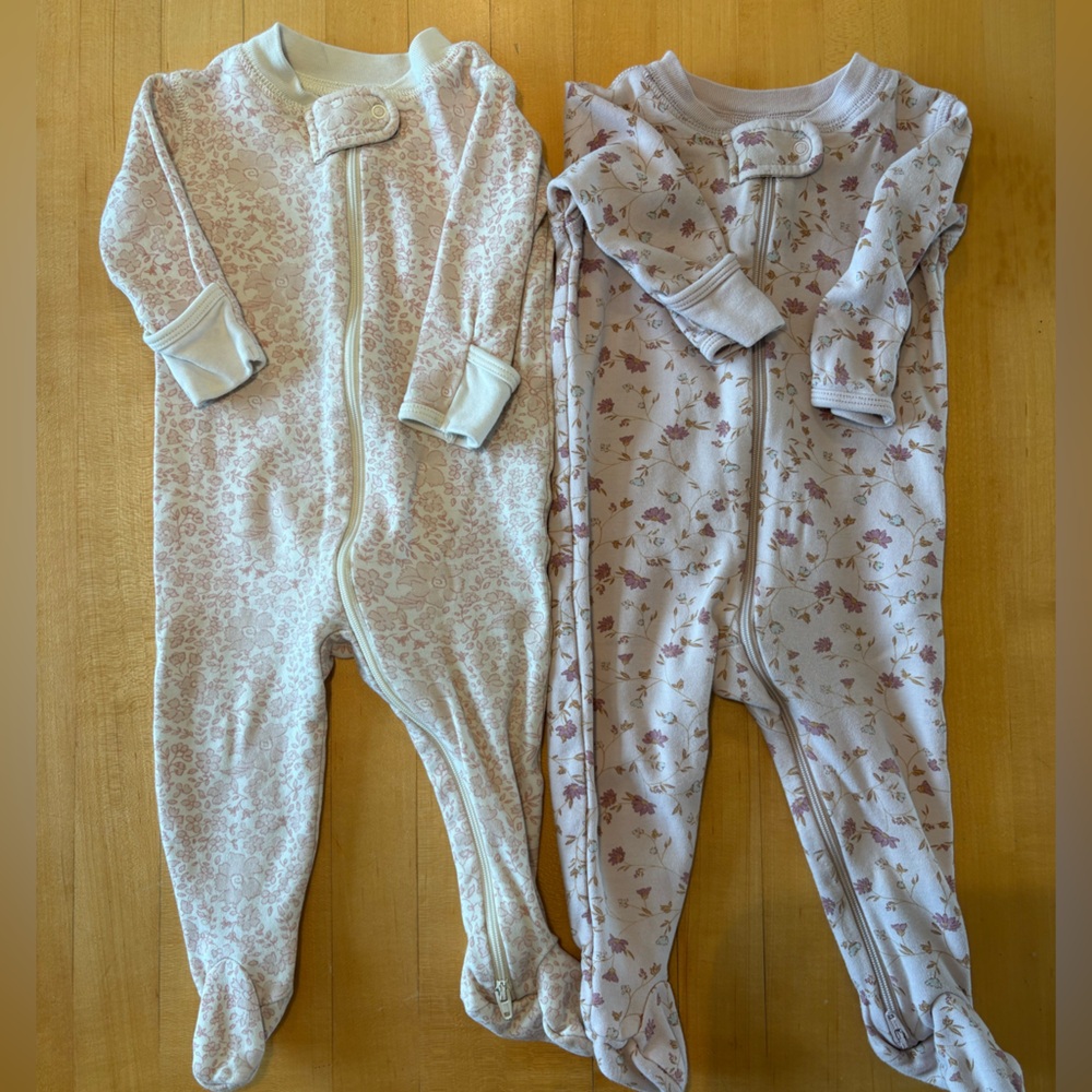 Quincy Mae Footie Zipper Pajamas
